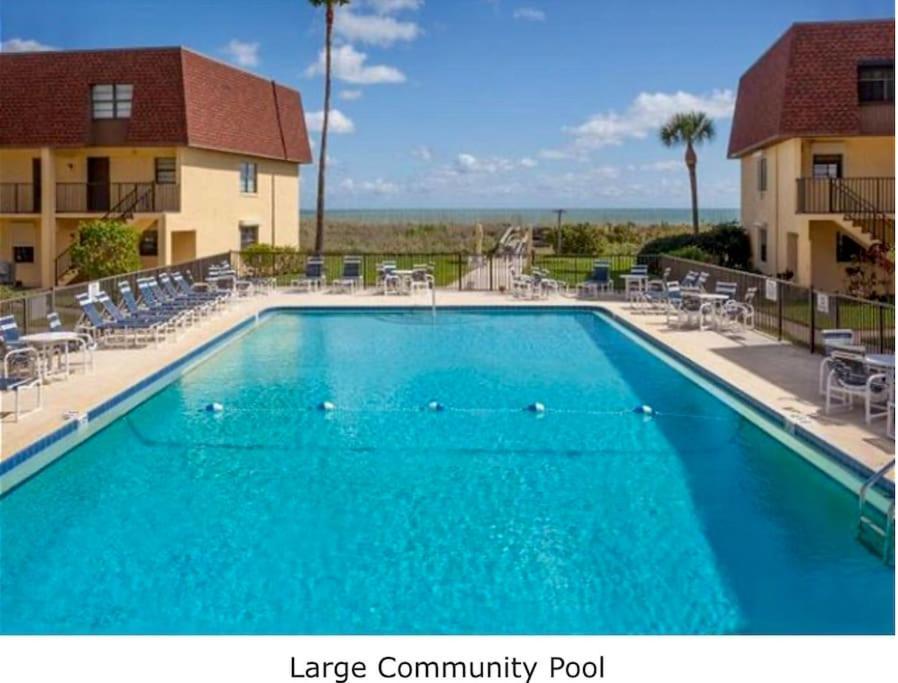 Condo By The Sea! ココアビーチ エクステリア 写真
