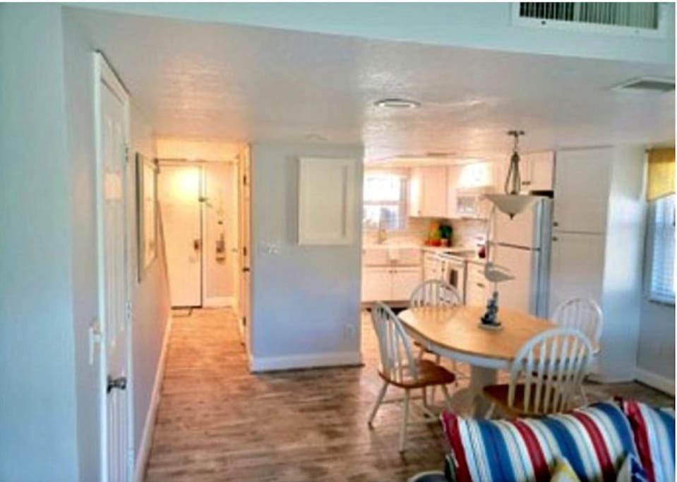 Condo By The Sea! ココアビーチ エクステリア 写真